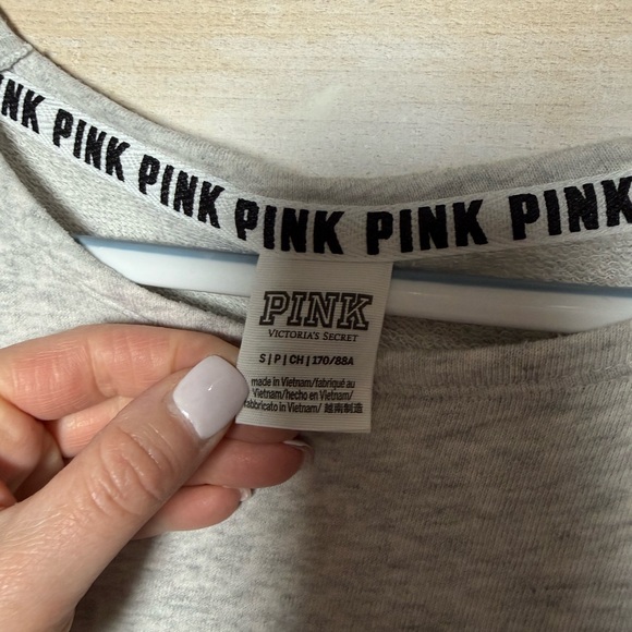 Victoria's Secret PINK Gray/ Blue Ombre Caged Sleeve Sweatshirt Size Small - Picture 4 of 7